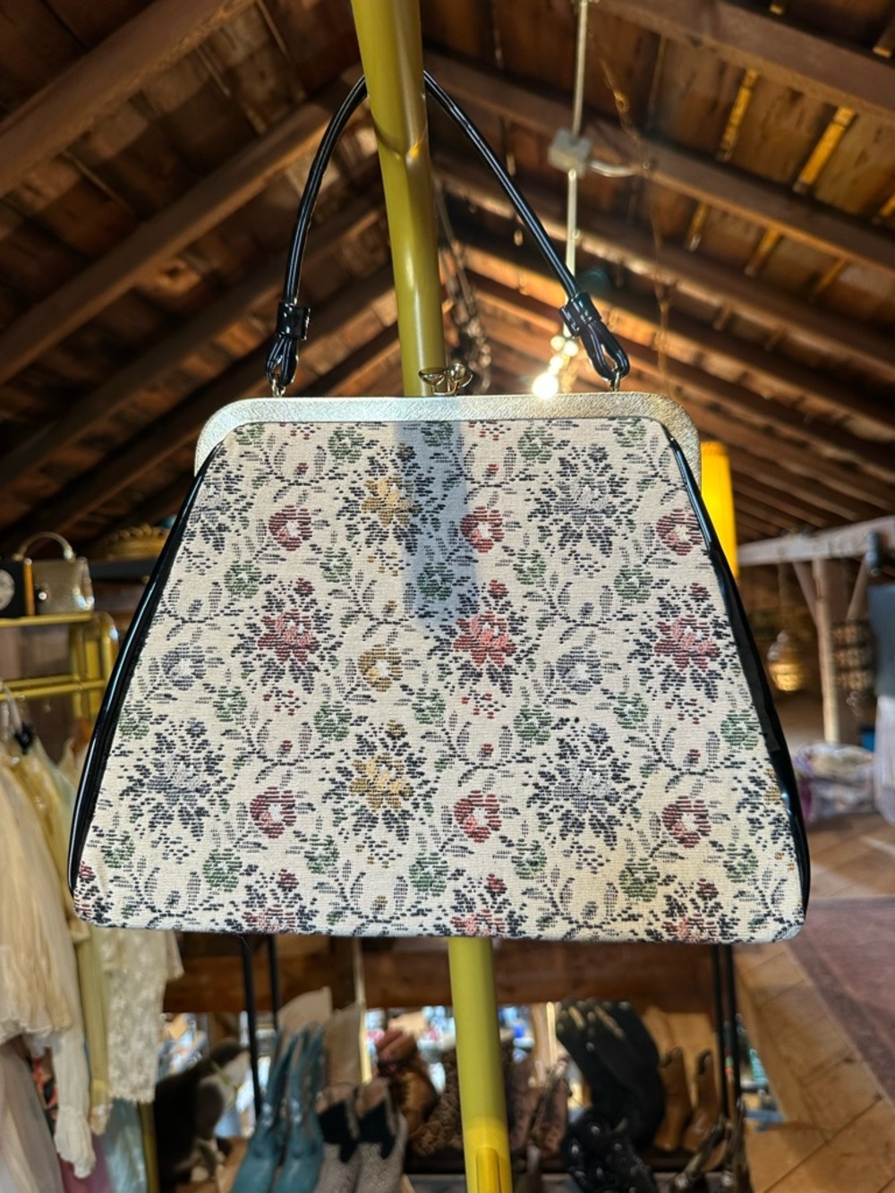Vintage Floral Tapestry Top-Handle Bag in Multicolor